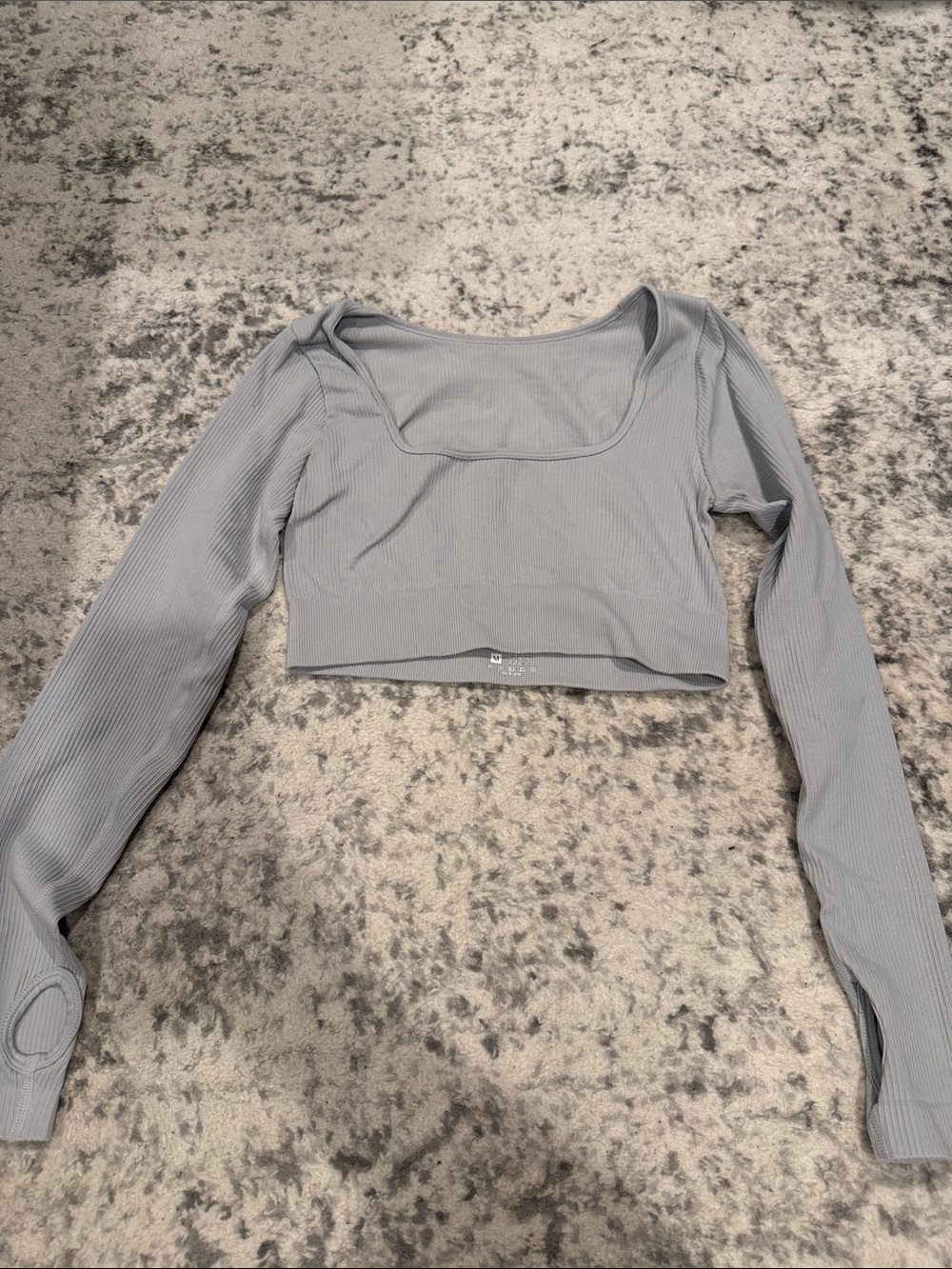 Ribbed Long-Sleeve Square Neck Crop Top in Light Gray